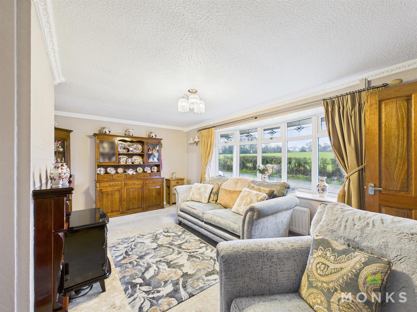 9 Preshenlle Lane, Oswestry, SY10 7UB For Sale